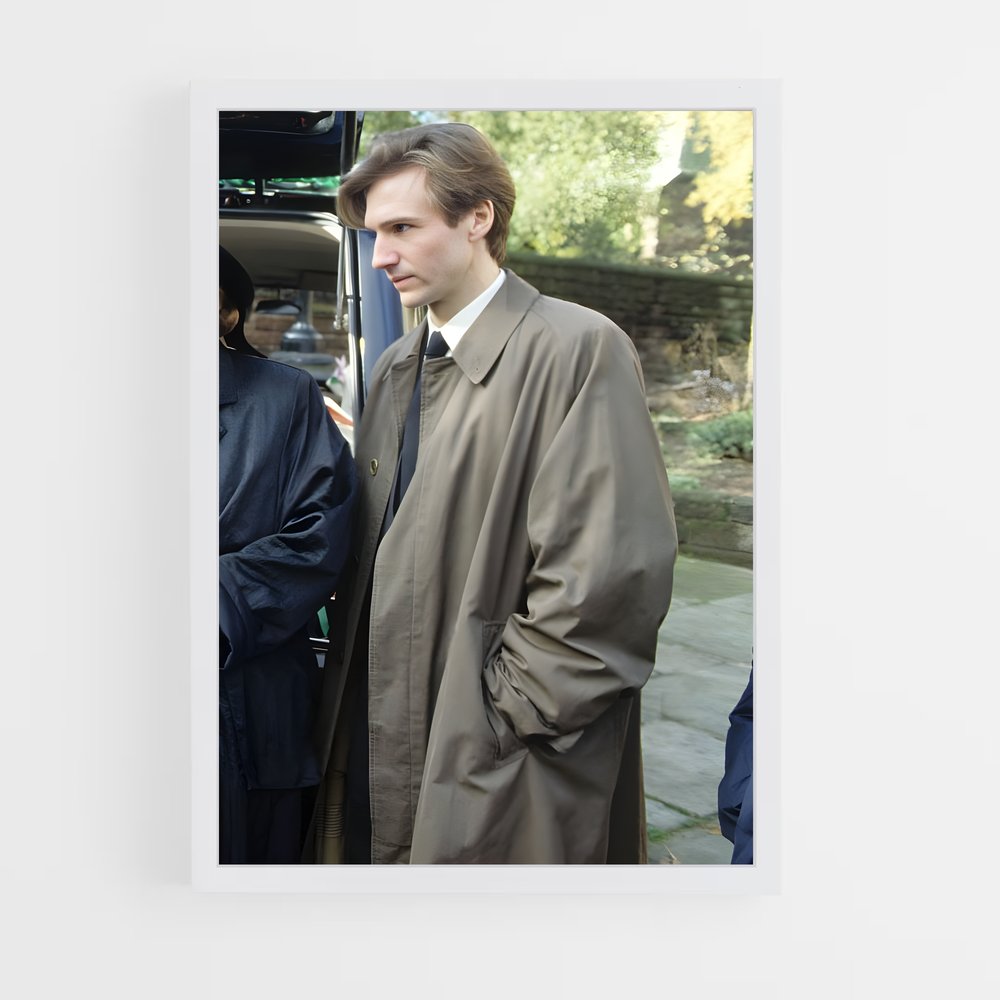 ap-ralph fiennes-3 cadre Blanc