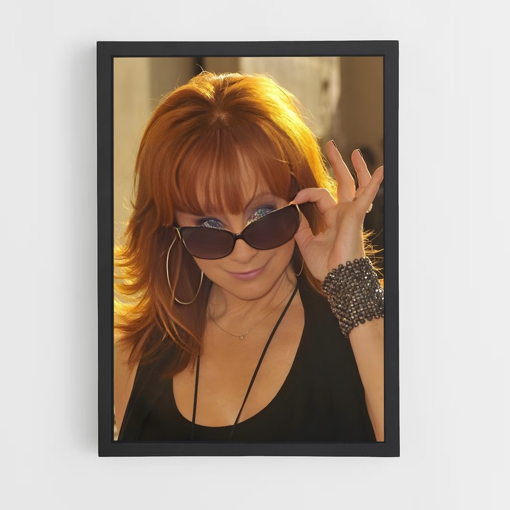 ap-reba mcentire-3 cadre Noir
