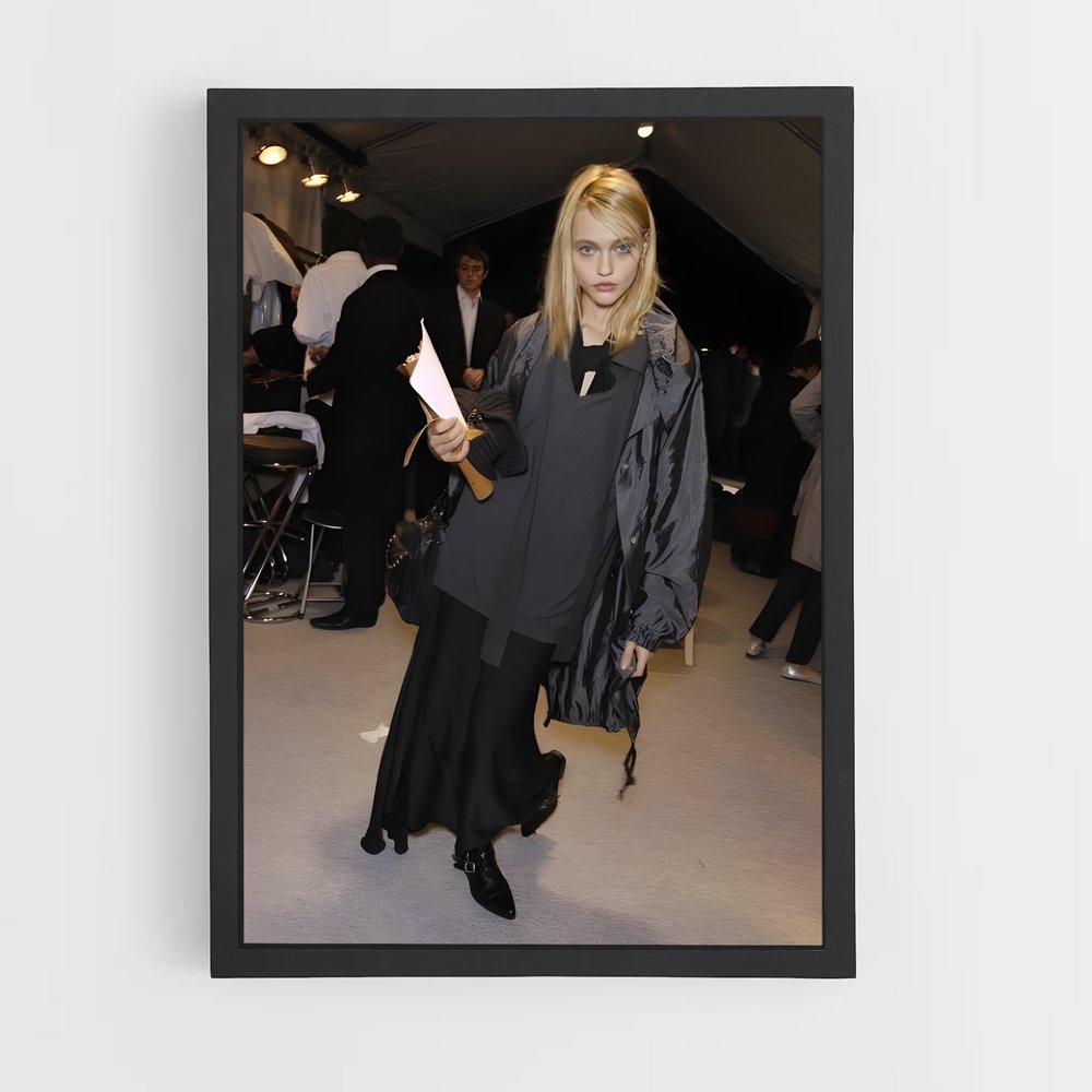 ap-sasha pivovarova-5 cadre Noir