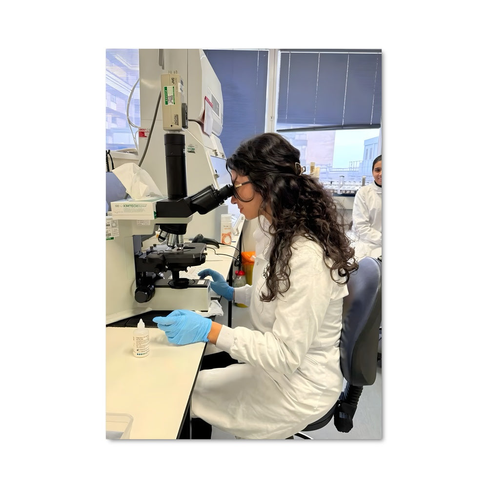 Poster Lab Mystique