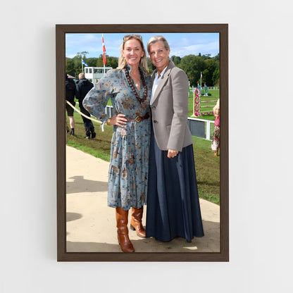 ap-sophie duchess of edinburgh-3 cadre Bois foncé