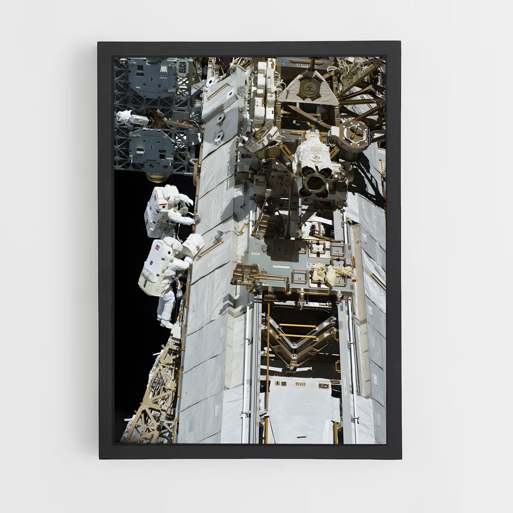 ap-space stations-3 cadre Noir