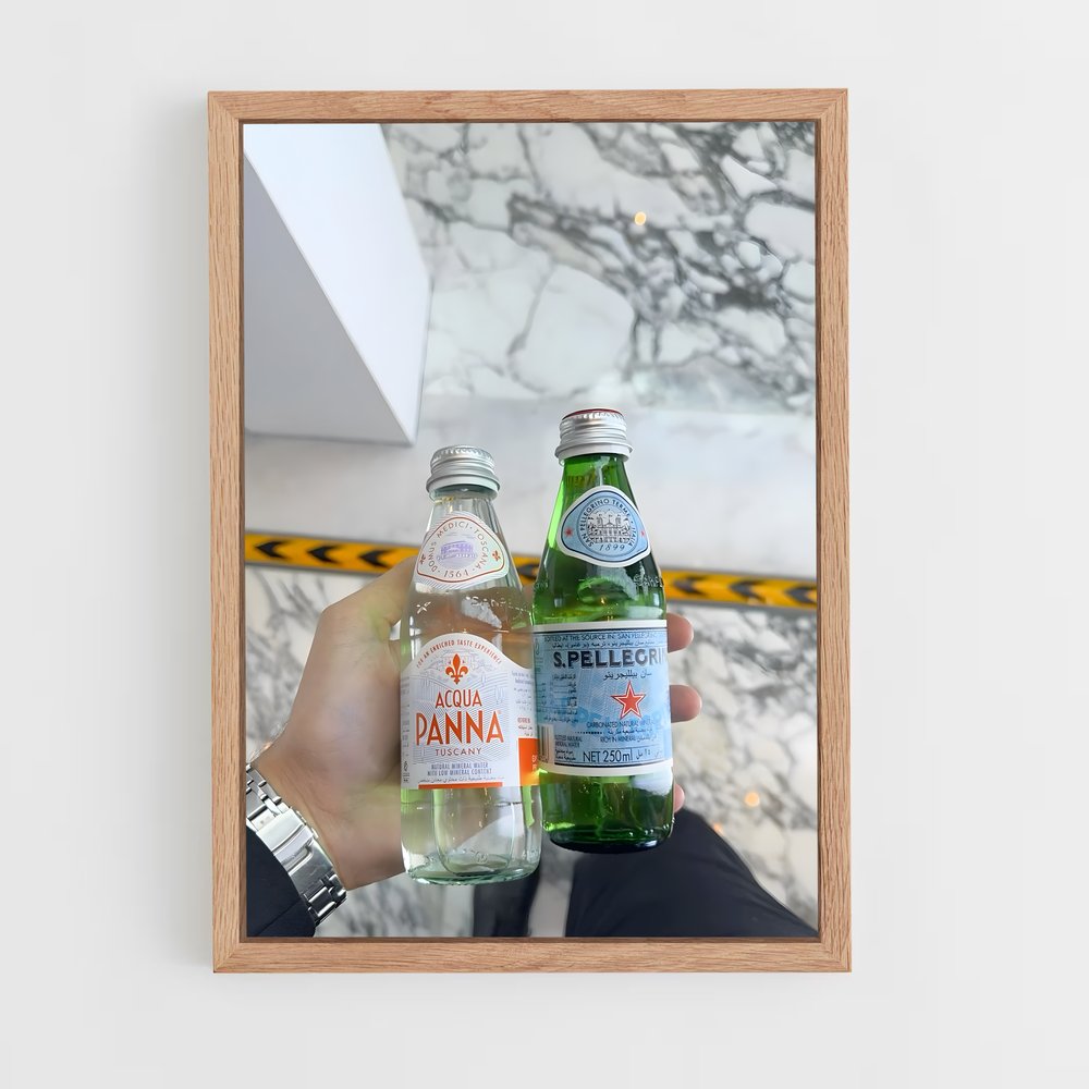 ap-sparkling water-4 cadre Bois clair