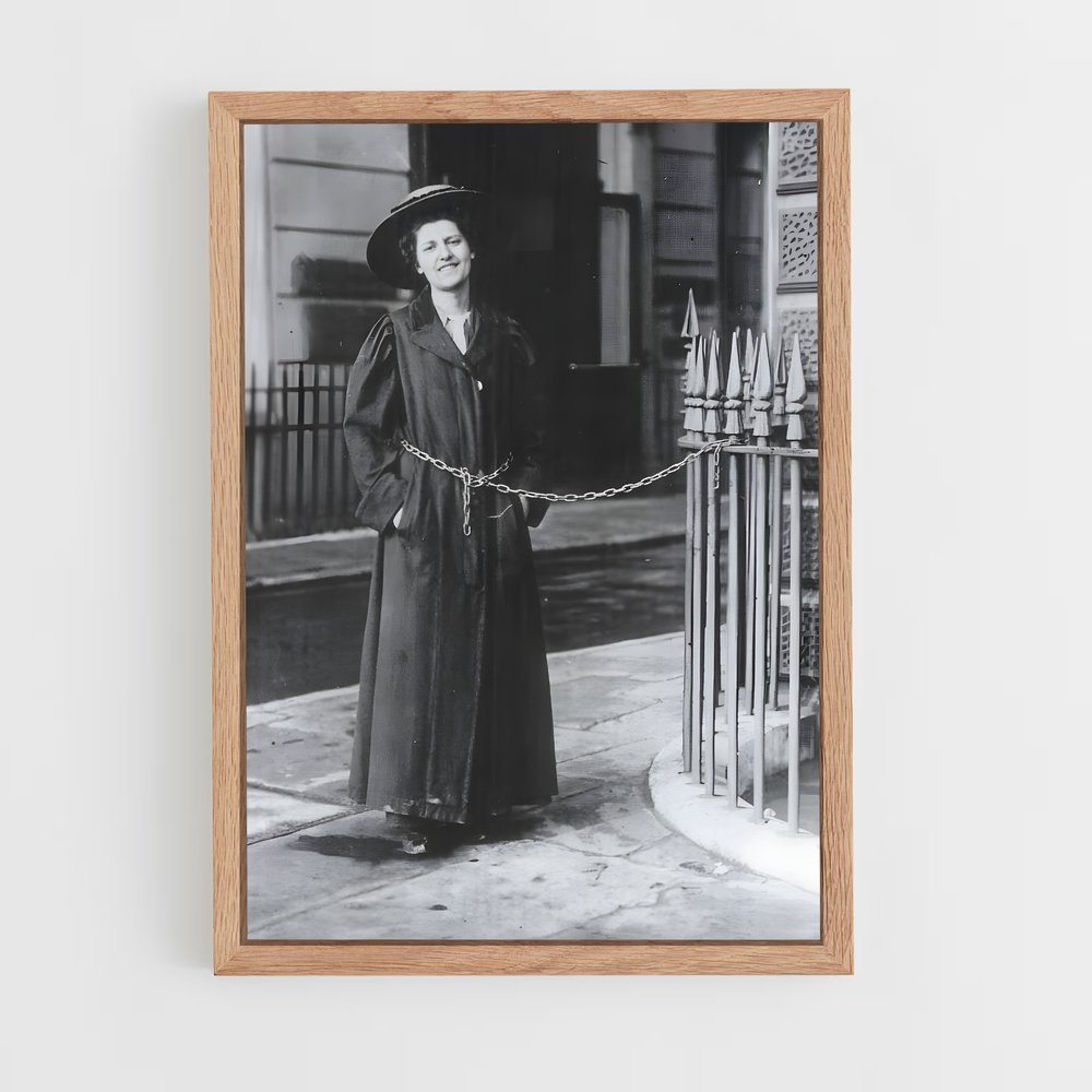 ap-suffragettes-1 cadre Bois clair