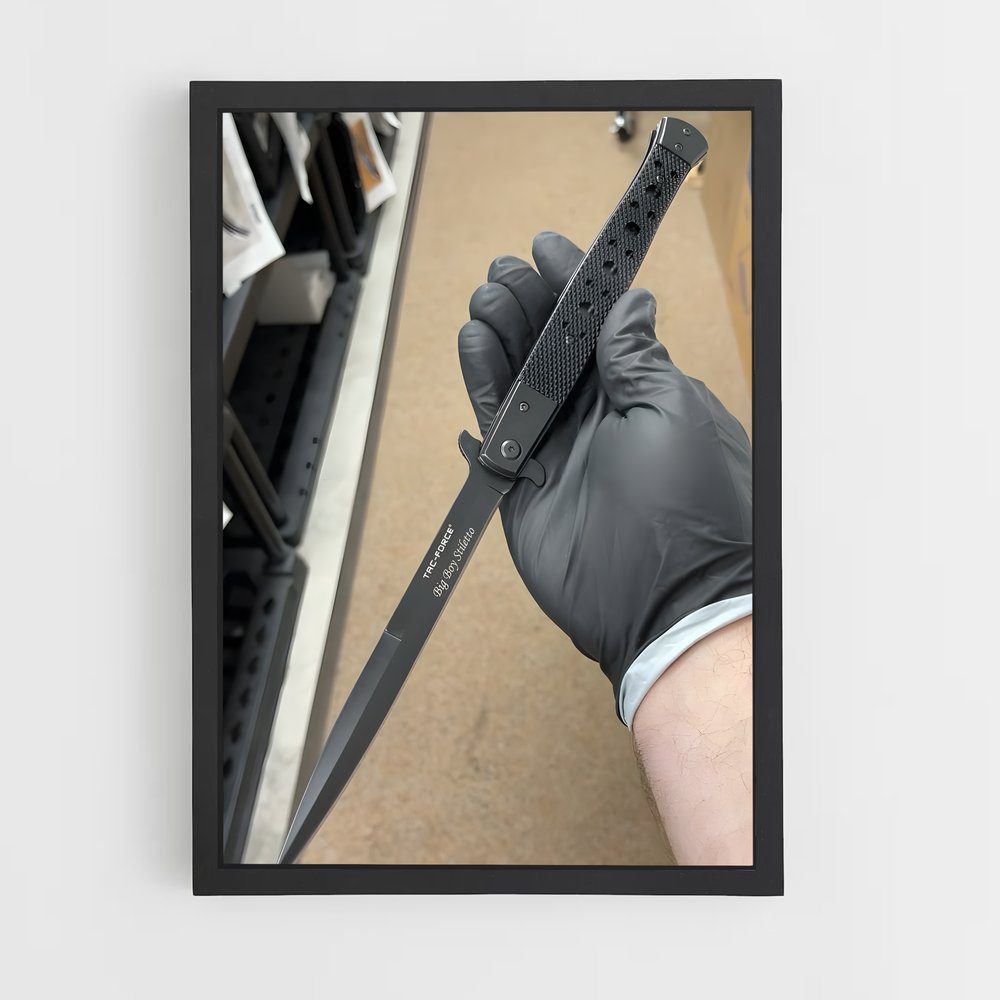 ap-switchblade-1 cadre Noir