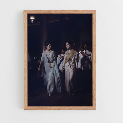 ap-thai royal family-2 cadre Bois clair