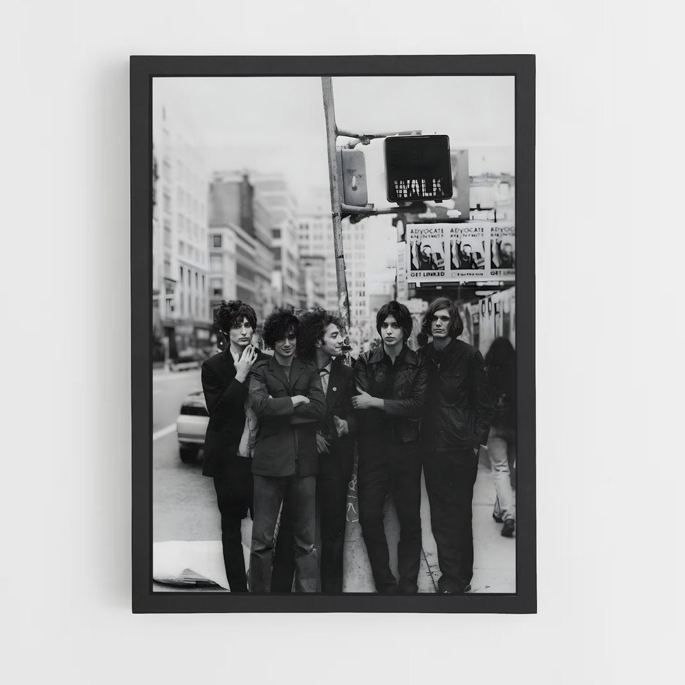 ap-the strokes-1 cadre Noir
