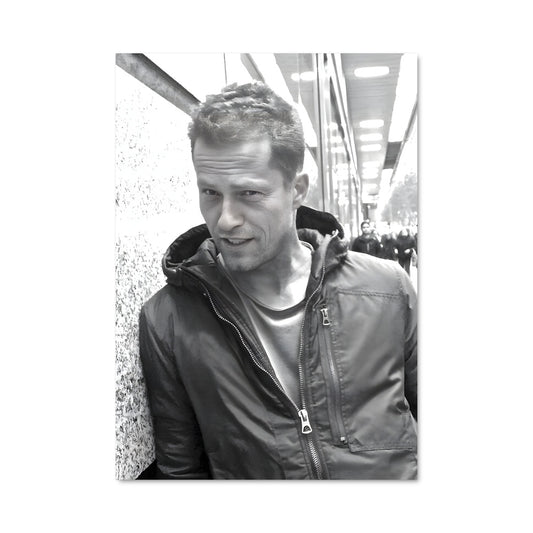 Poster L'Homme au Manteau Noir