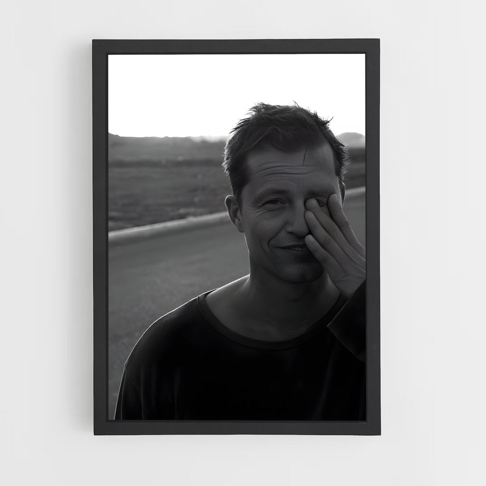 ap-til schweiger-3 cadre Noir