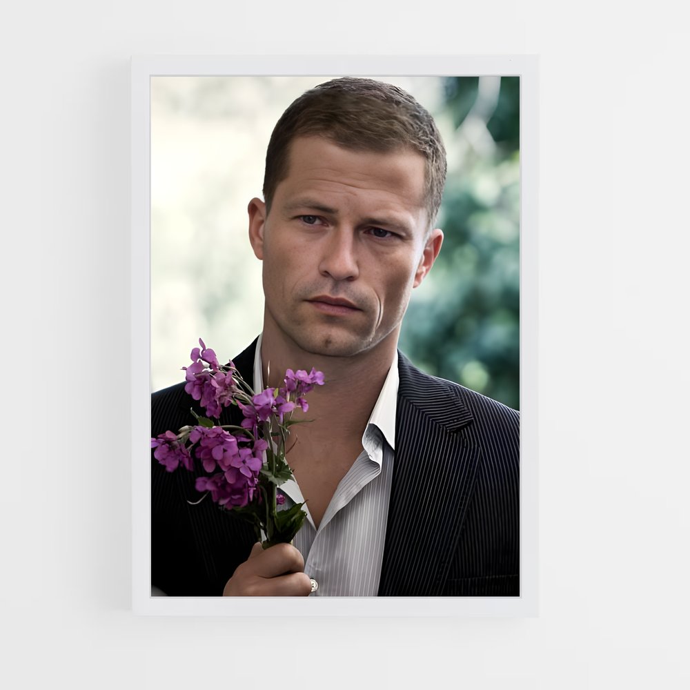 ap-til schweiger-5 cadre Blanc