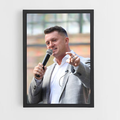ap-tommy robinson-1 cadre Noir