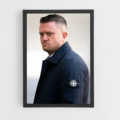 ap-tommy robinson-3 cadre Noir
