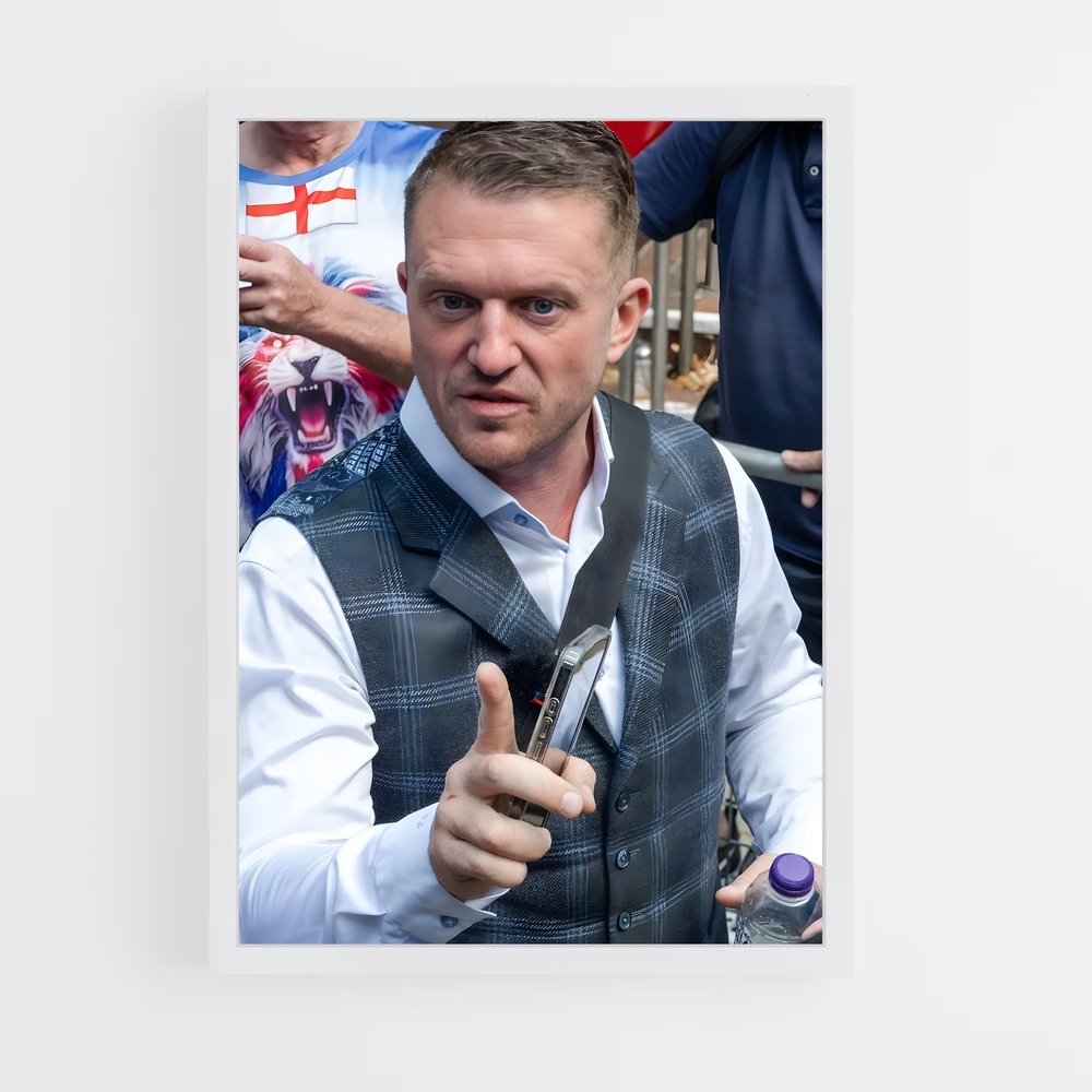 ap-tommy robinson-4 cadre Blanc
