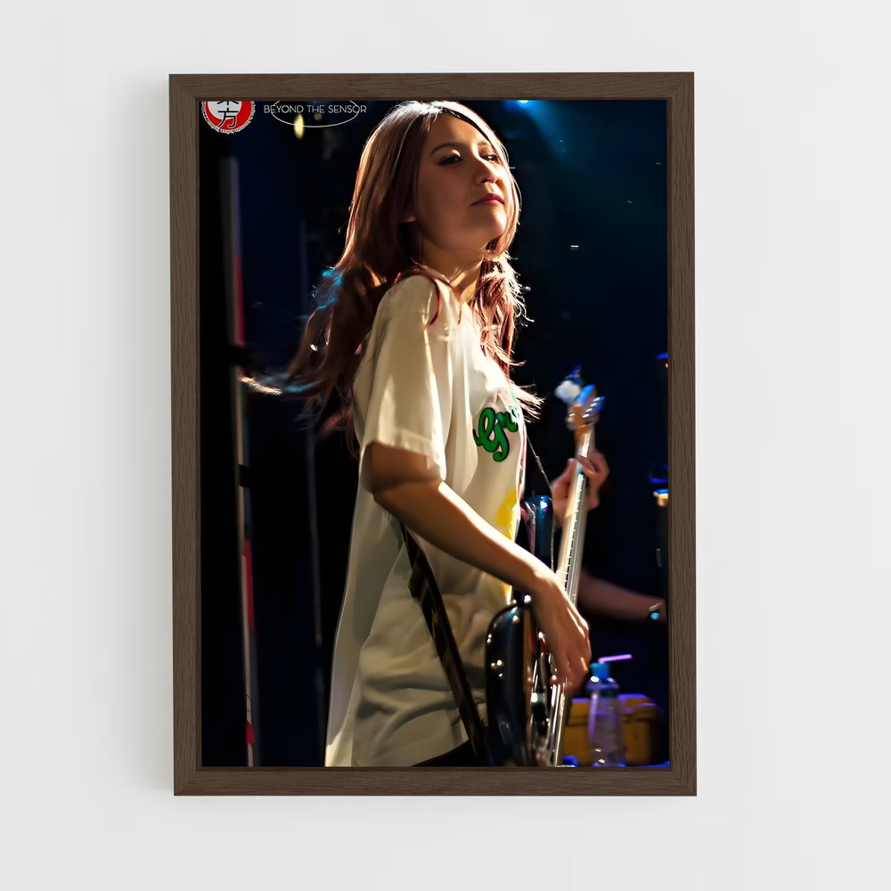 ap-tomomi ogawa-5 cadre Bois foncé