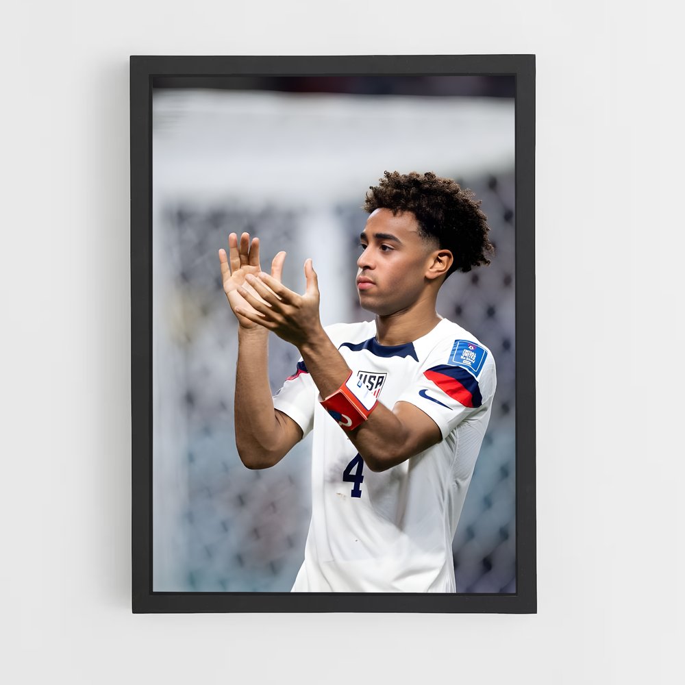 ap-tyler adams-8 cadre Noir