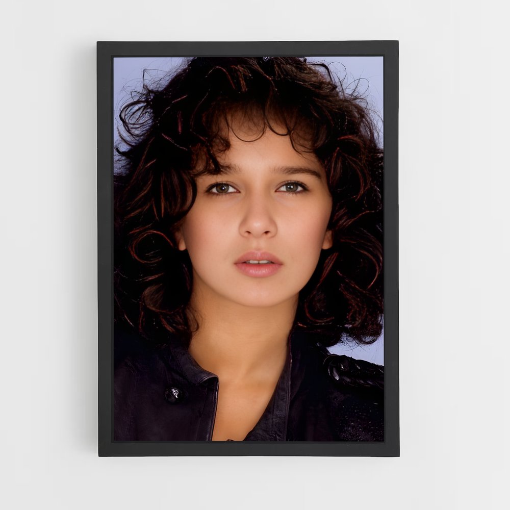 ap-valeria golino-1 cadre Noir
