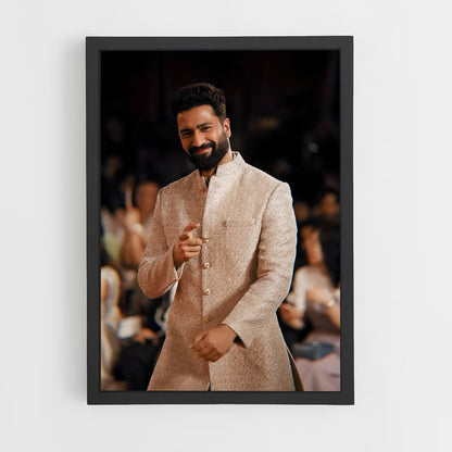 ap-vicky kaushal-3 cadre Noir