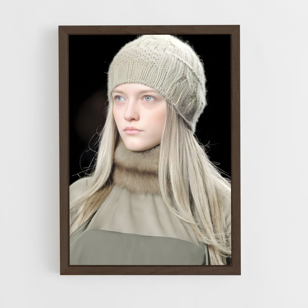 ap-vlada roslyakova-6 cadre Bois foncé