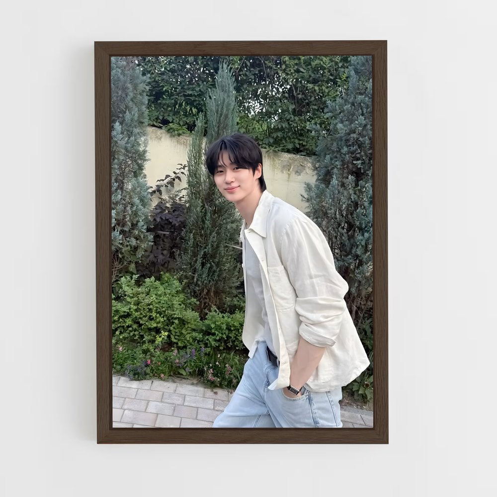 ap-wooseok-1 cadre Bois foncé