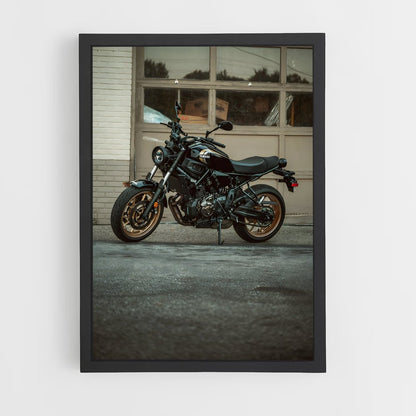ap-xsr700-1 cadre Noir