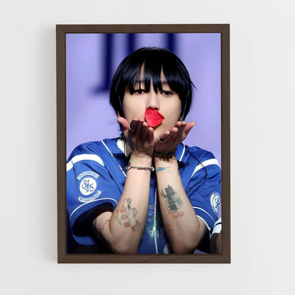 ap-yesung-2 cadre Bois foncé