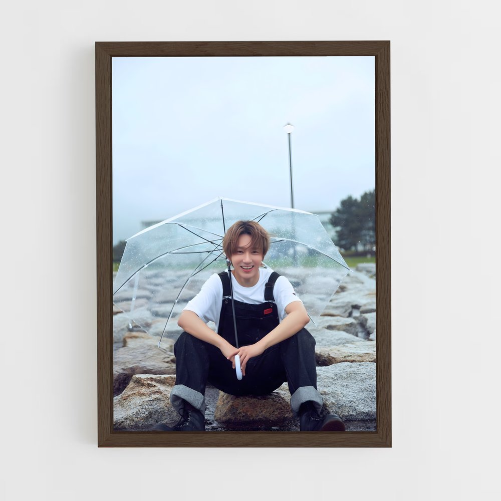 ap-yesung-8 cadre Bois foncé
