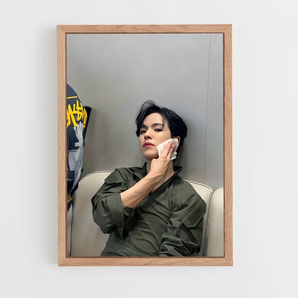 ap-yoon jaehyuk-3 cadre Bois clair