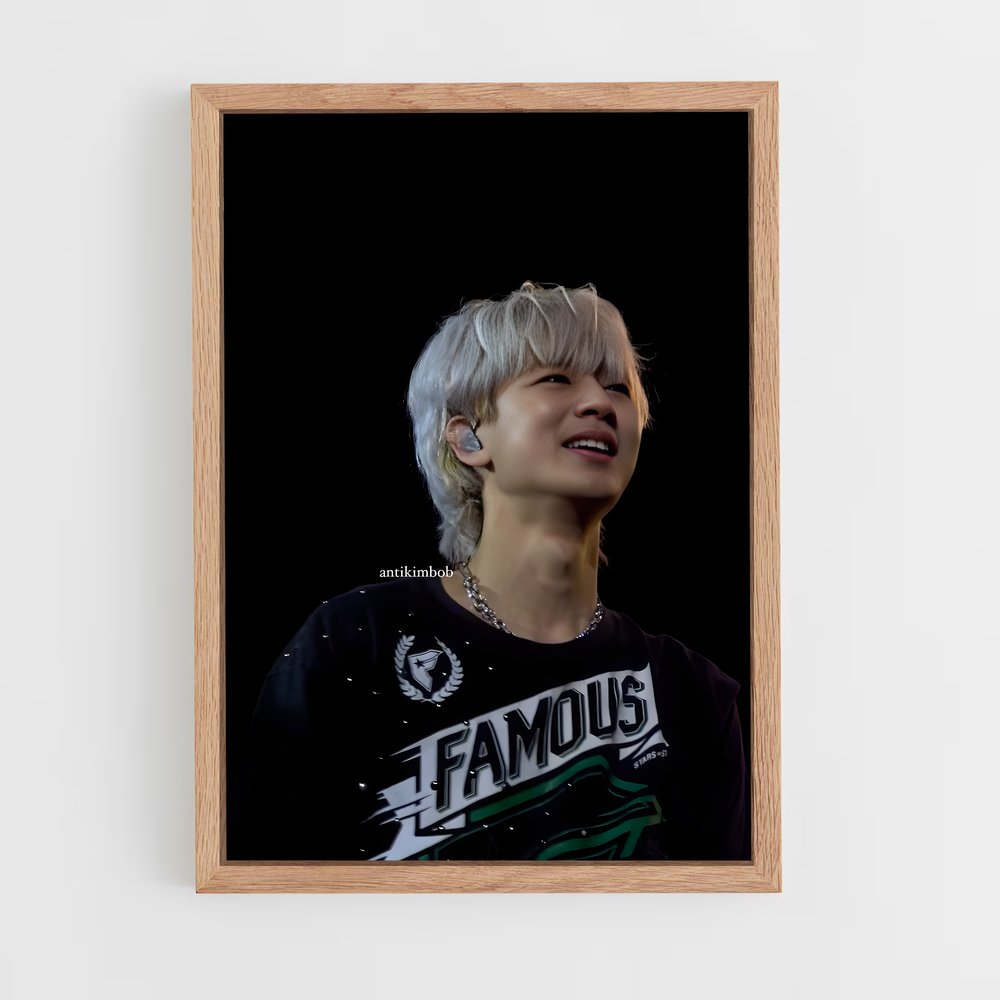 ap-yunhyeong-3 cadre Bois clair