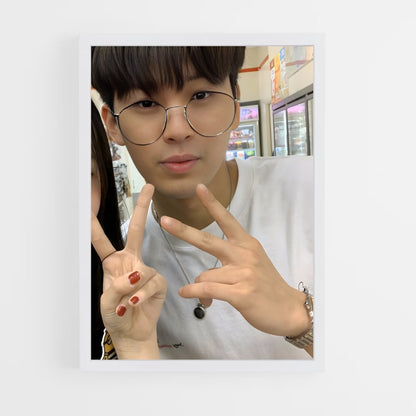 ap-yunhyeong-6 cadre Blanc