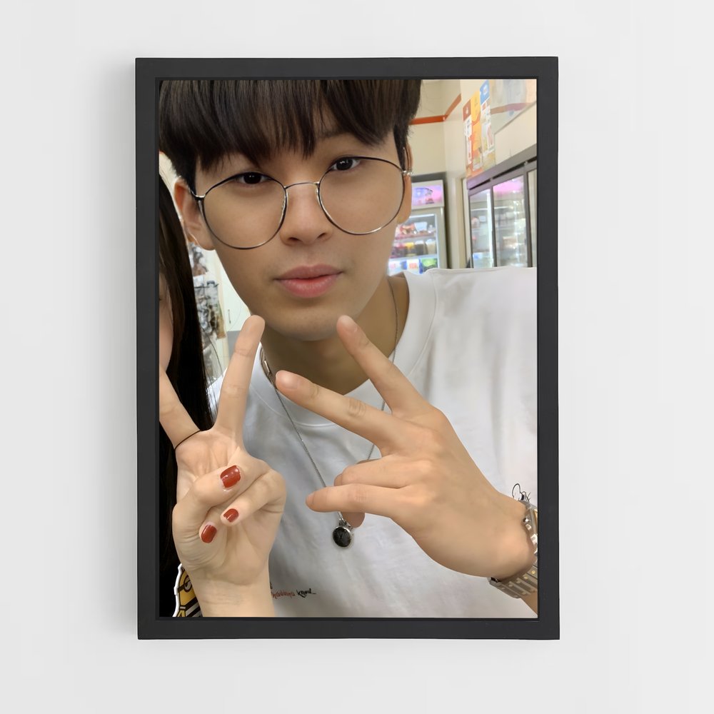 ap-yunhyeong-6 cadre Noir