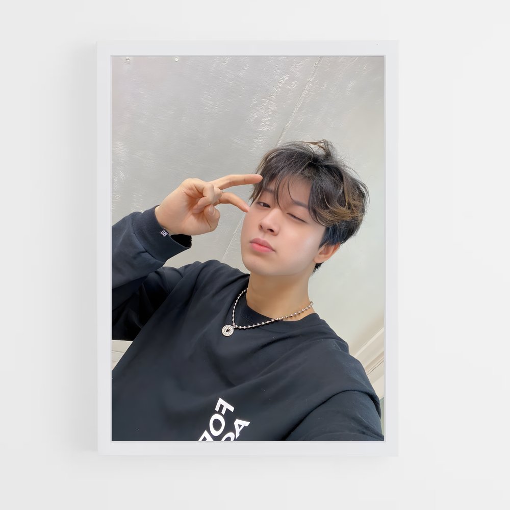 ap-yunhyeong-7 cadre Blanc