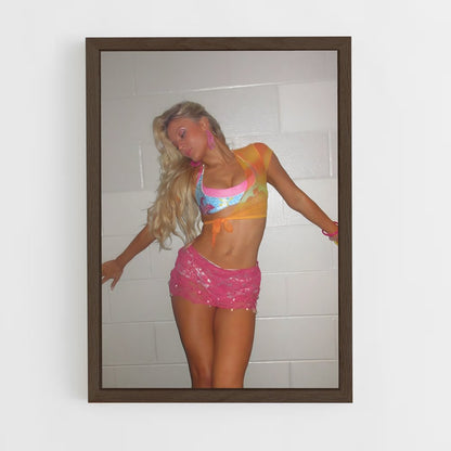 ap-zara larsson-1 cadre Bois foncé