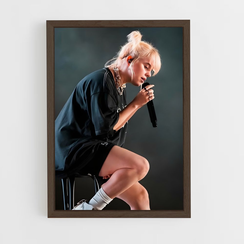 billie-eilish-3 cadre Bois foncé