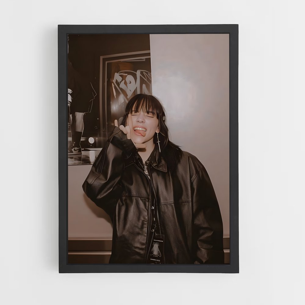 billie-eilish-8 cadre Noir