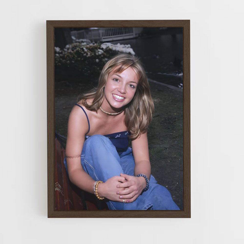 britney-spears-4 cadre Bois foncé