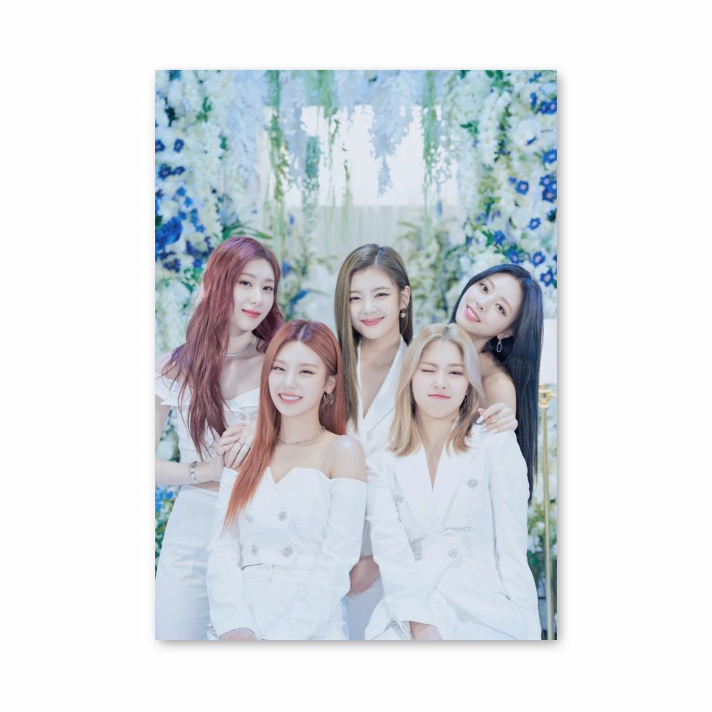 Itzy Flowers Poster