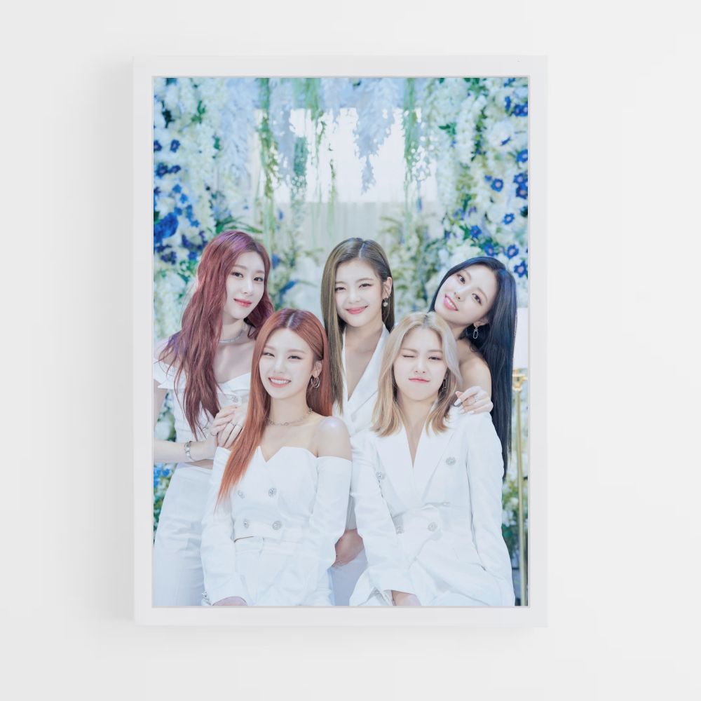 Itzy Flowers Poster