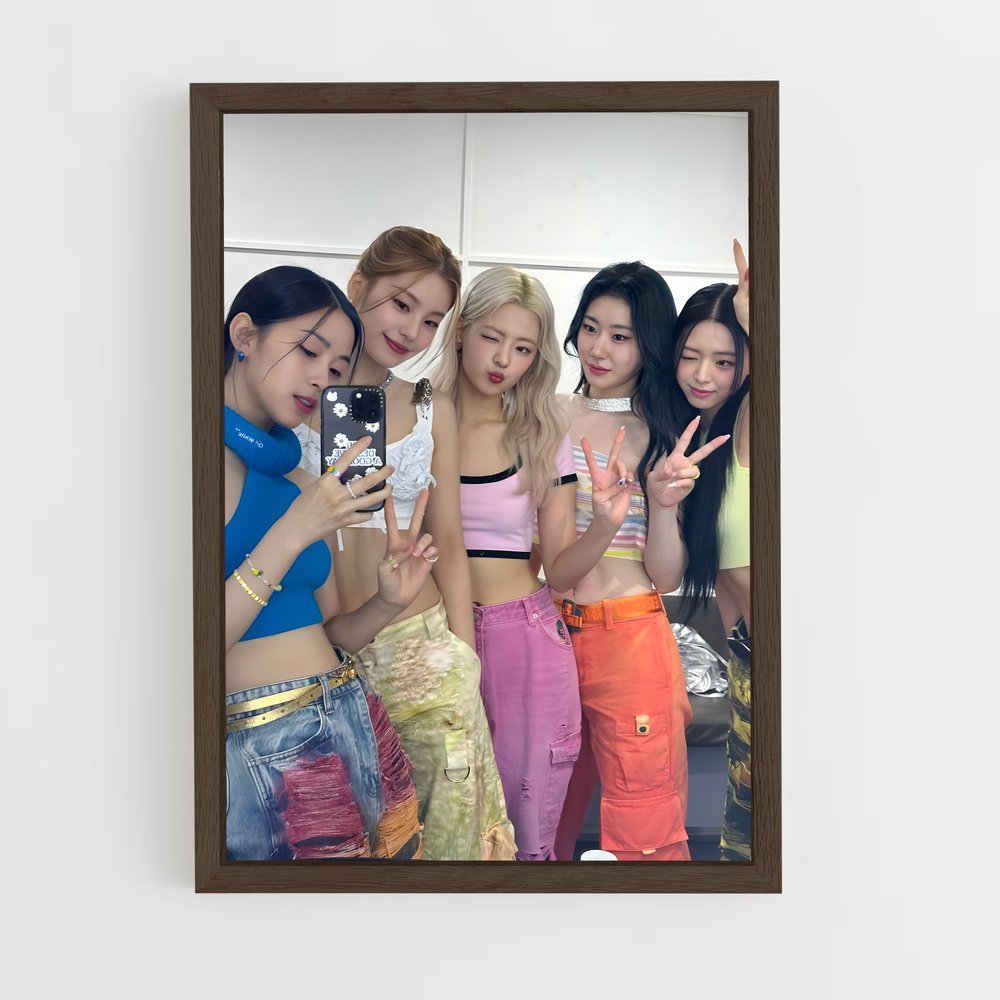 itzy-7 cadre Bois foncé