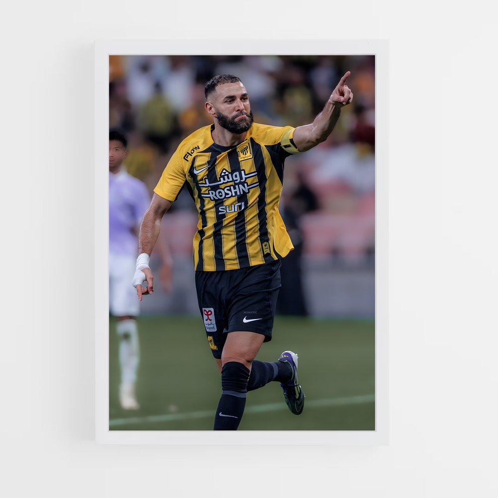 karim-benzema-14 cadre Blanc