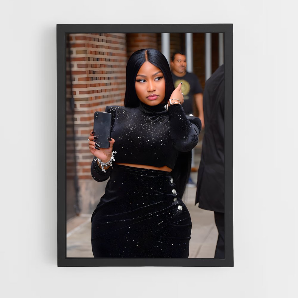nicky-minaj-2 cadre Noir