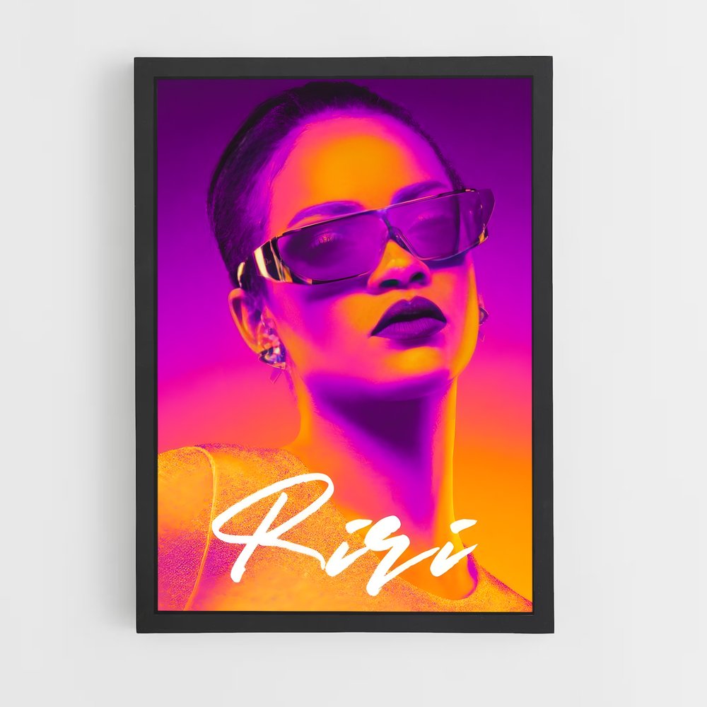 rihanna-1 cadre Noir