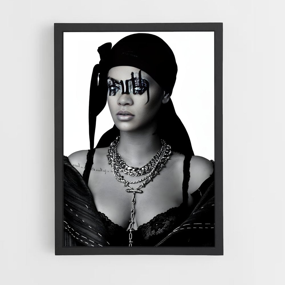rihanna-8 cadre Noir