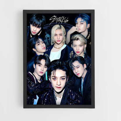 stray-kids-3 cadre Noir